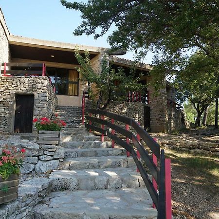 Vvf Luberon Provence Hotel Murs  Exterior foto