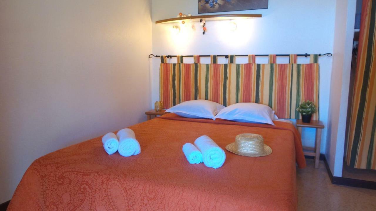 Vvf Luberon Provence Hotel Murs  Exterior foto